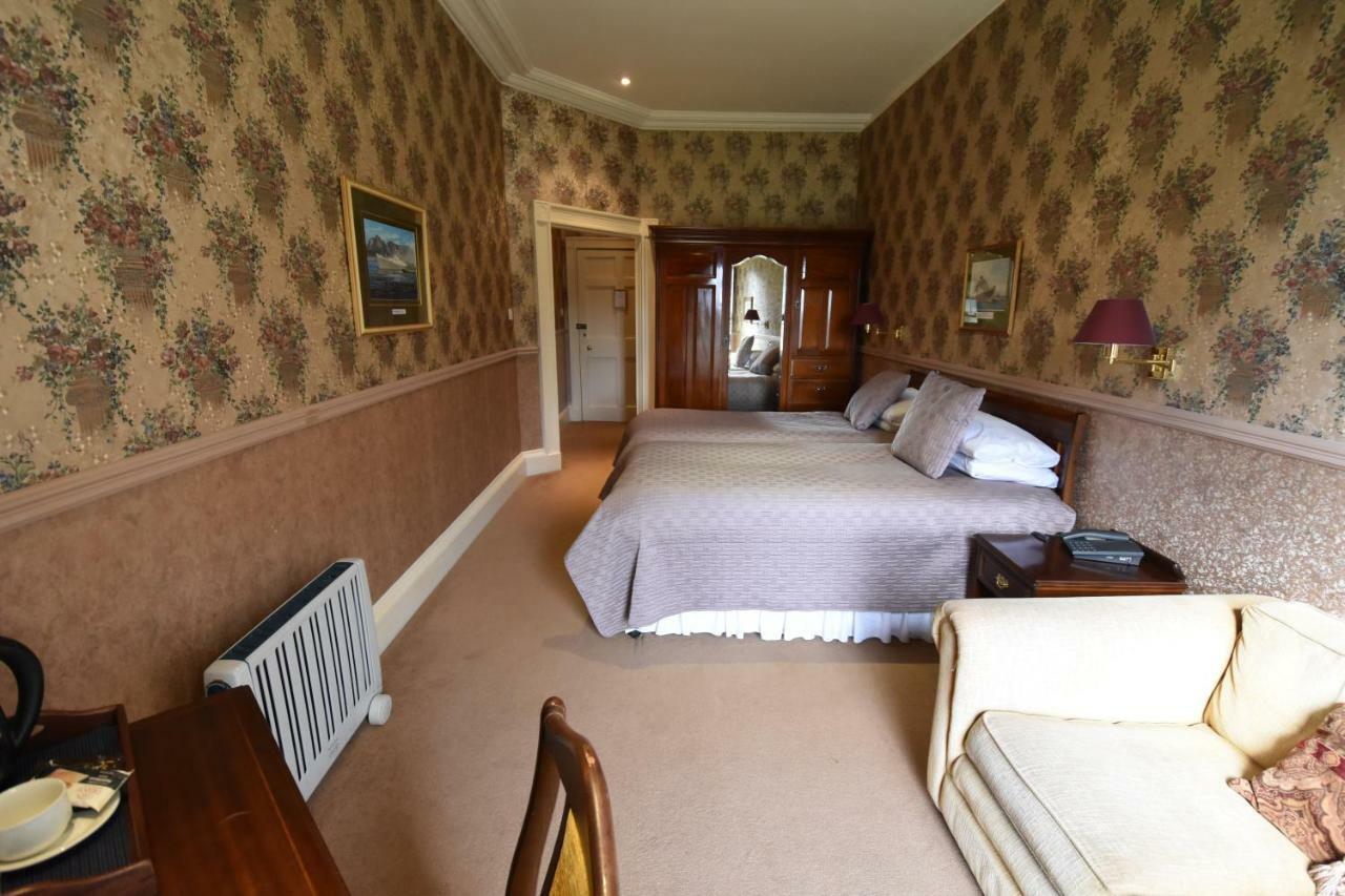 Castle Hotel Huntly Buitenkant foto